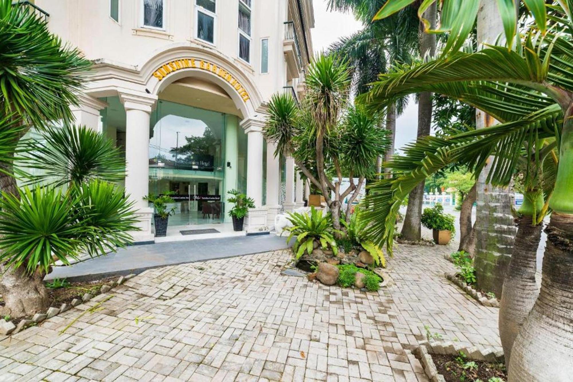 Collection O Sunshine Garden Hotel - Near Secc Thành Pho Ho Chí Minh Esterno foto