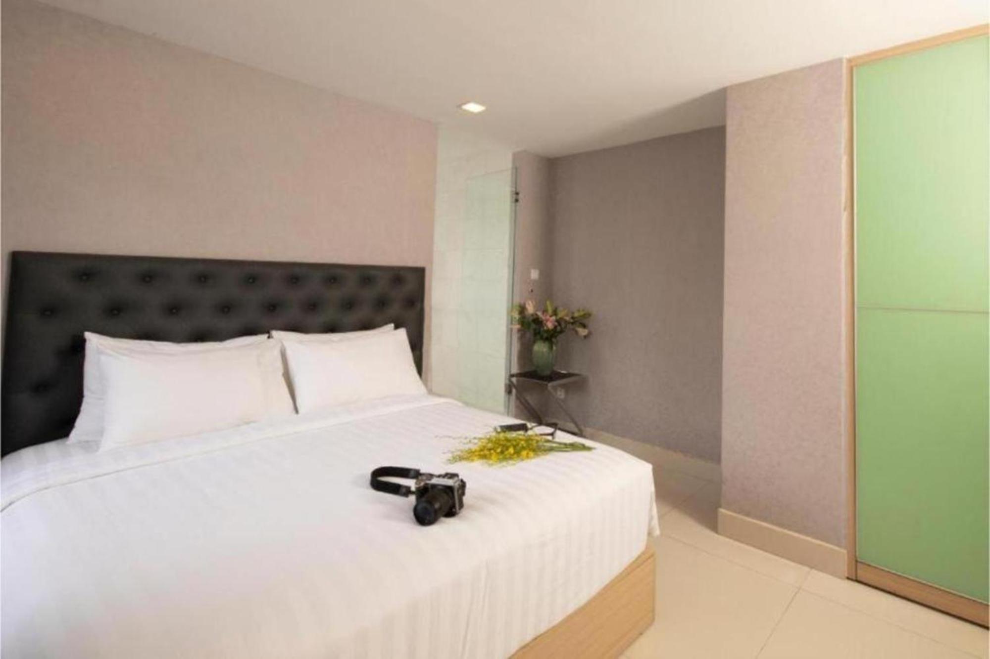 Collection O Sunshine Garden Hotel - Near Secc Thành Pho Ho Chí Minh Esterno foto